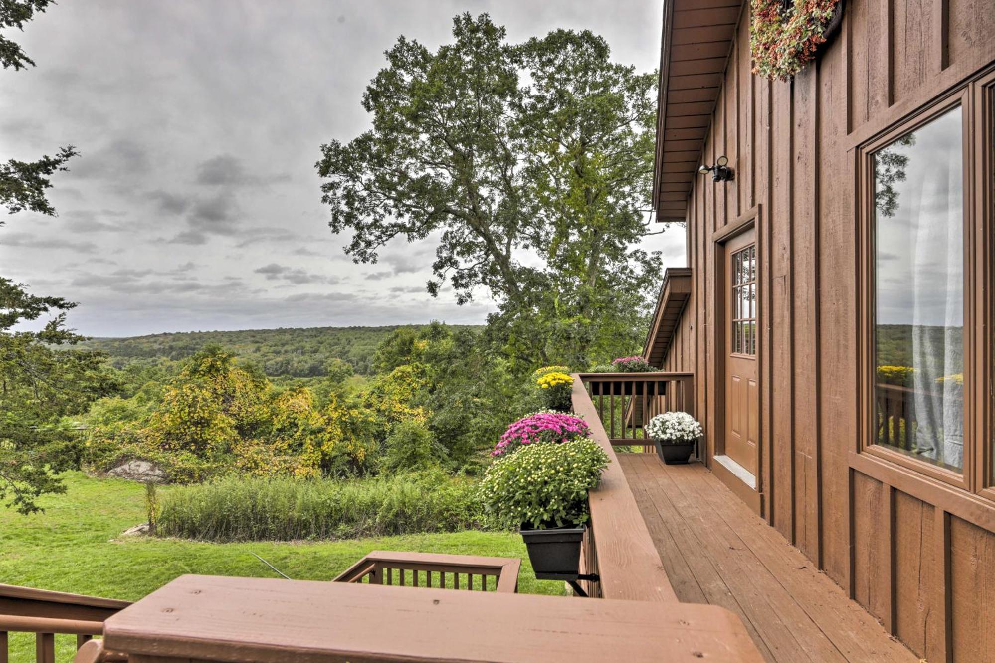 Private Guest House With Deck And Spectacular Views! انكاسفيل المظهر الخارجي الصورة