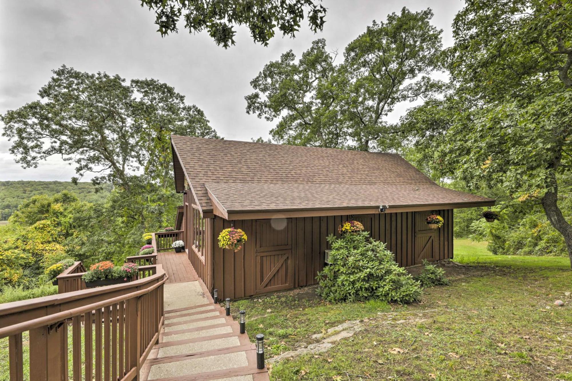 Private Guest House With Deck And Spectacular Views! انكاسفيل المظهر الخارجي الصورة